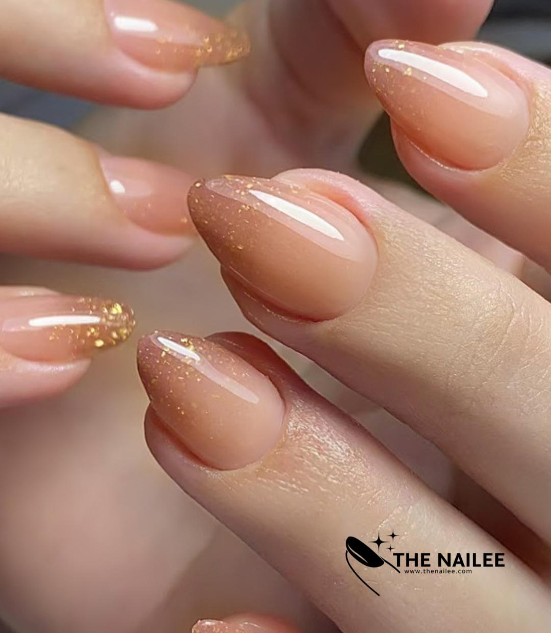 GLITTER NAILS