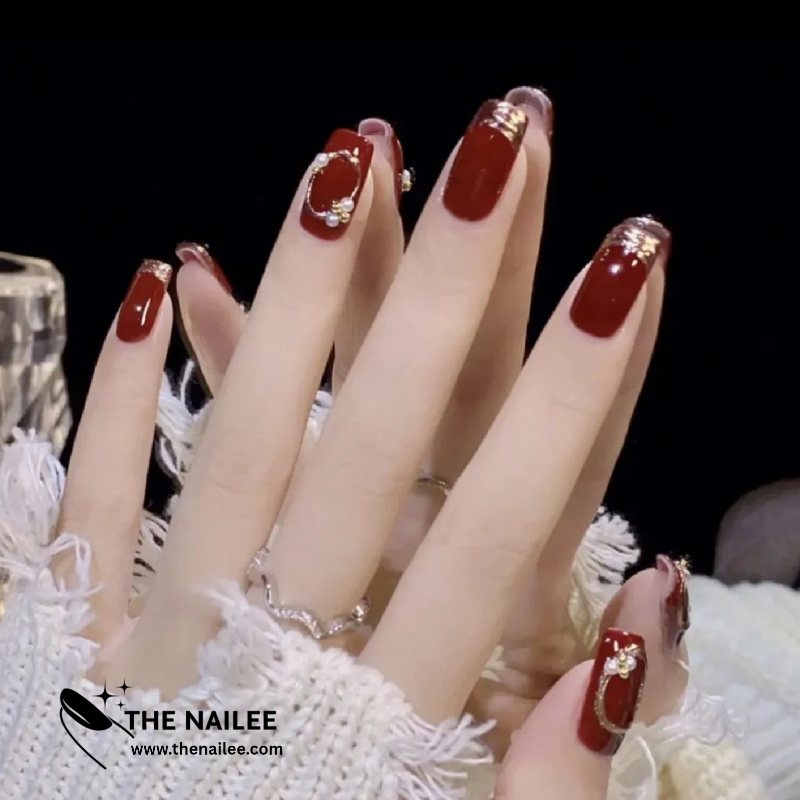 TN16 - Gold Wine Red 24Pcs Press on Nails [with nail glue stickers ]