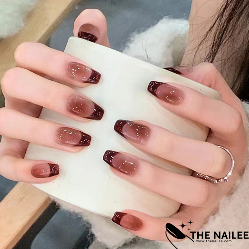 TN31- Crimson Kiss Press-On Nails 24pcs