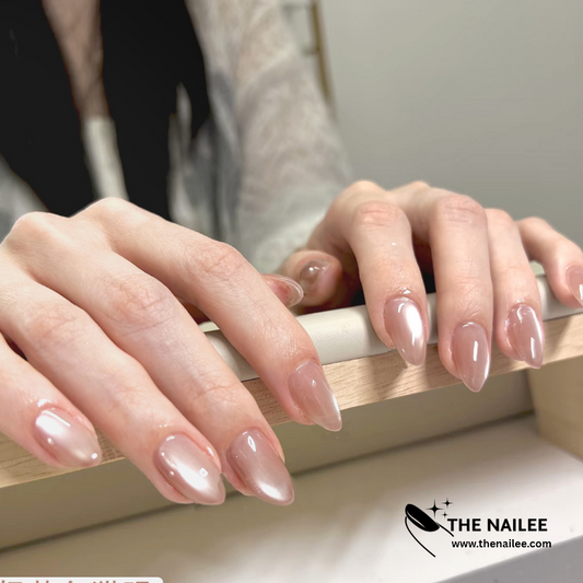 TN13 - 30 pcs Cat eye Press on Nails Almond Milk tea [ with glue stickers mini file]