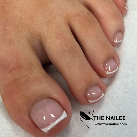 TN55 - Glossy White Square False Toenails 24 pcs with Glue Tabs & Nail File